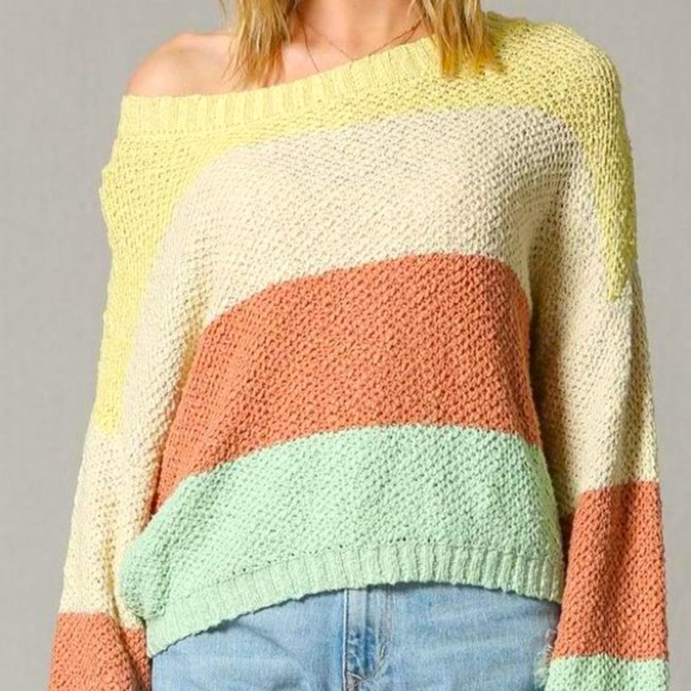 3/$40 💖Pastel Fall Off the Shoulder sweater